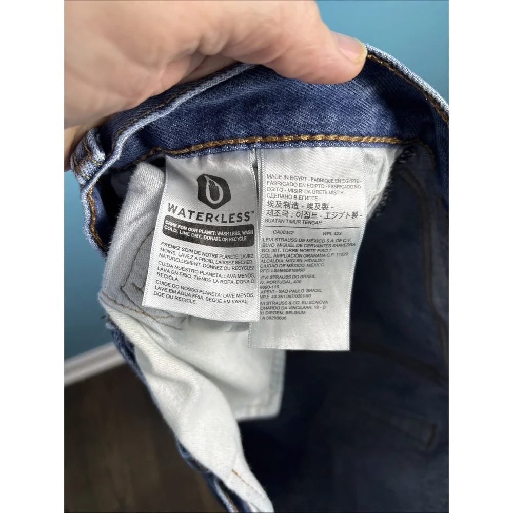 Levis 501 Jeans Mens 36x32 Blue Button Fly Denim Pants Faded Workwear Original